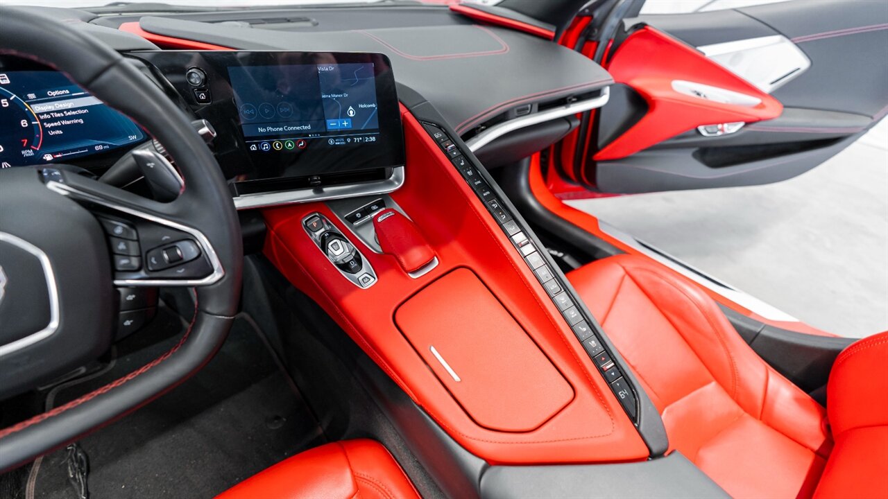 2021 Chevrolet Corvette Stingray 2LT   - Photo 28 - Reno, NV 89511