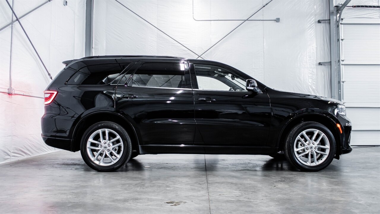 2023 Dodge Durango GT Plus photo 4