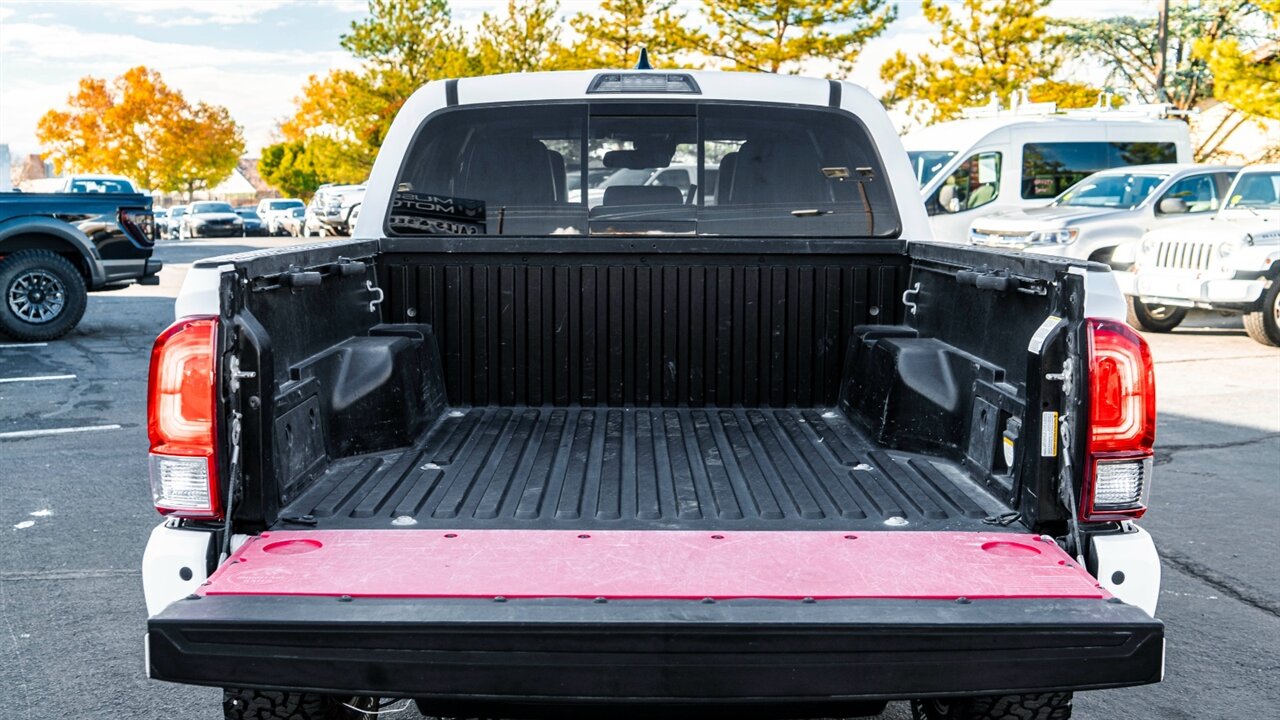 2018 Toyota Tacoma TRD Off-Road V6   - Photo 16 - Reno, NV 89511