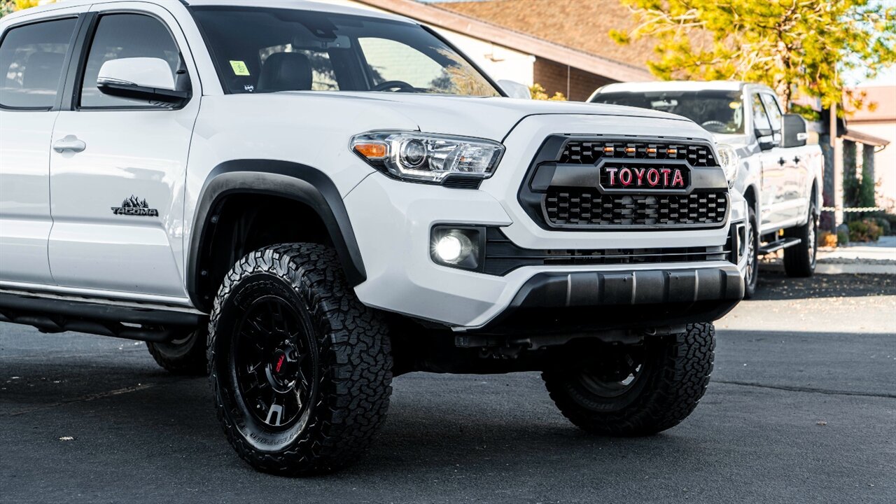 2018 Toyota Tacoma TRD Off-Road V6   - Photo 7 - Reno, NV 89511