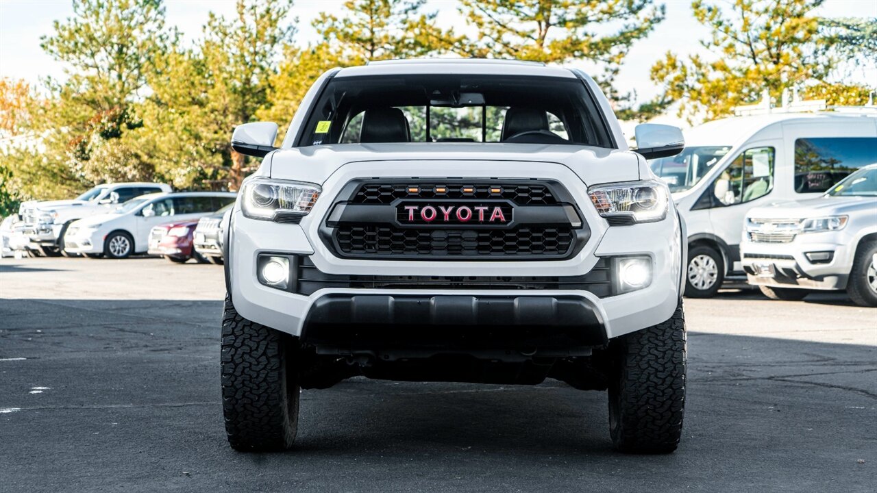 2018 Toyota Tacoma TRD Off-Road V6   - Photo 4 - Reno, NV 89511