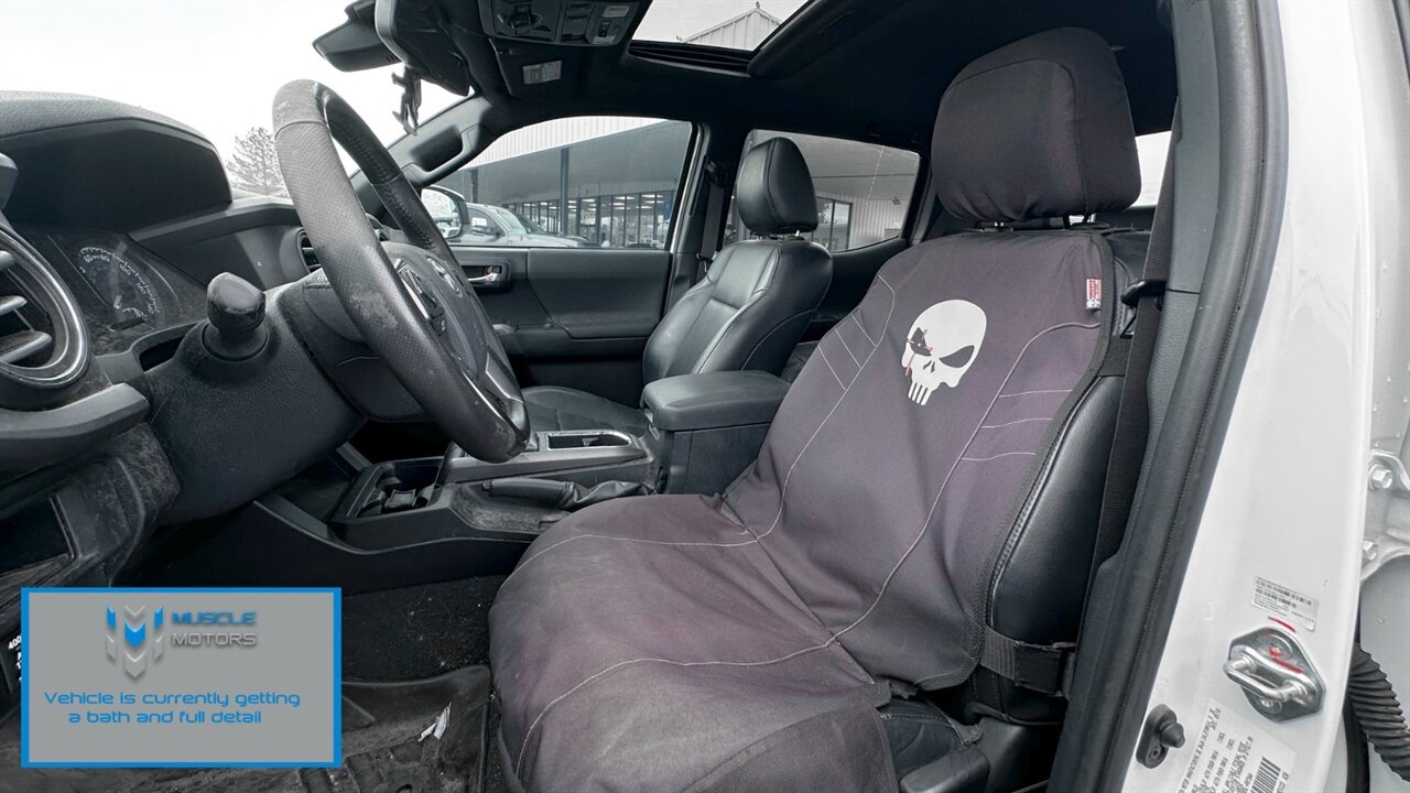 2018 Toyota Tacoma TRD Off-Road V6 - Photo 9 - Reno, NV 89511