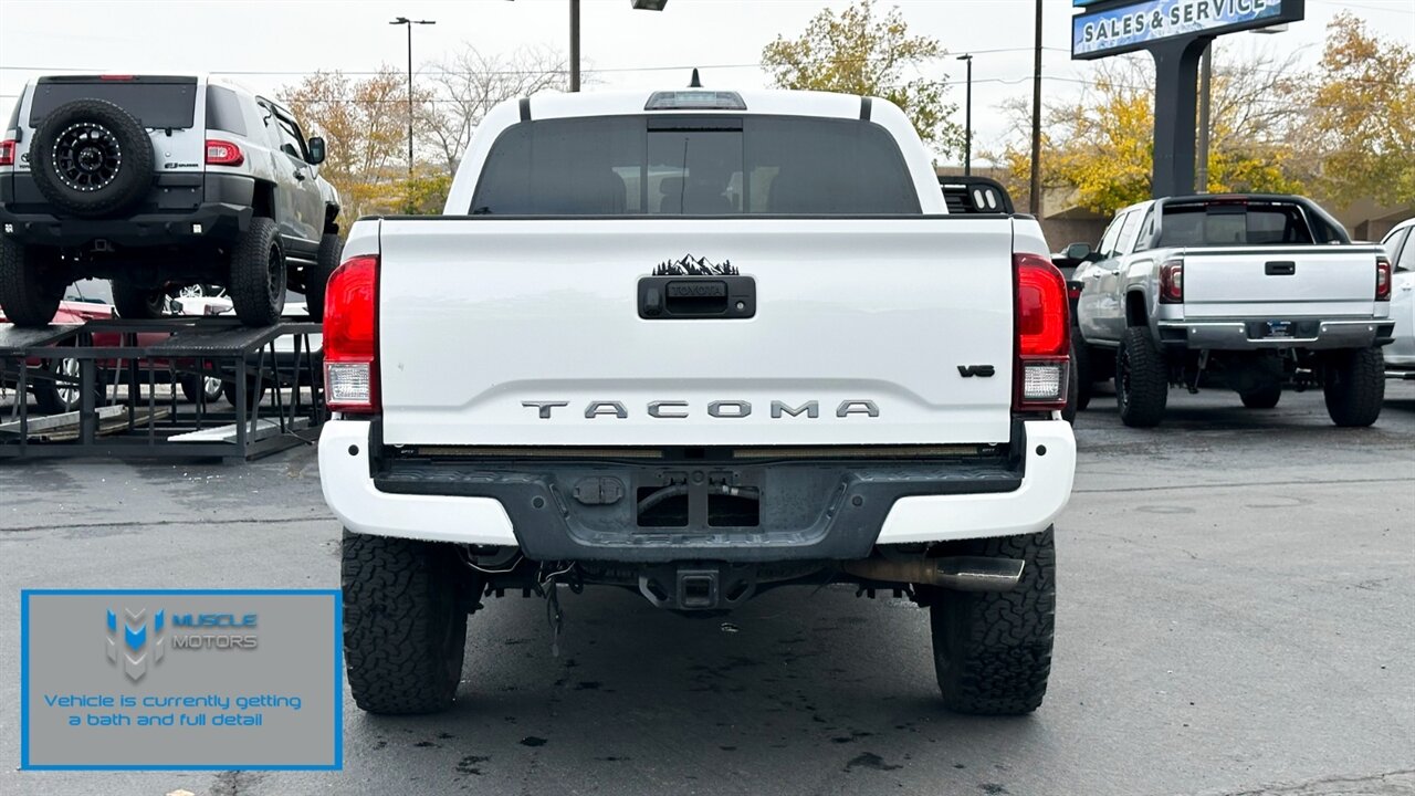 2018 Toyota Tacoma TRD Off-Road V6 - Photo 6 - Reno, NV 89511