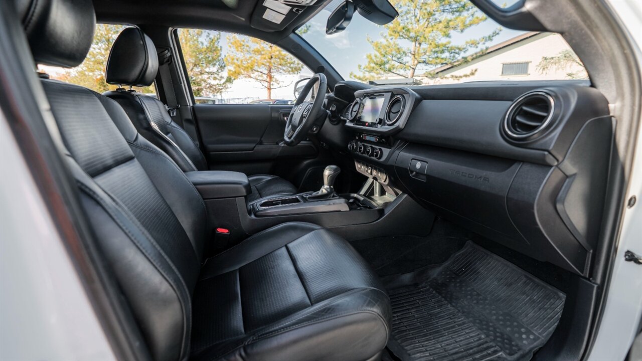 2018 Toyota Tacoma TRD Off-Road V6   - Photo 23 - Reno, NV 89511
