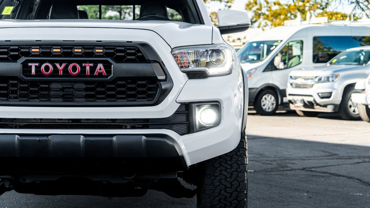 2018 Toyota Tacoma TRD Off-Road V6   - Photo 8 - Reno, NV 89511