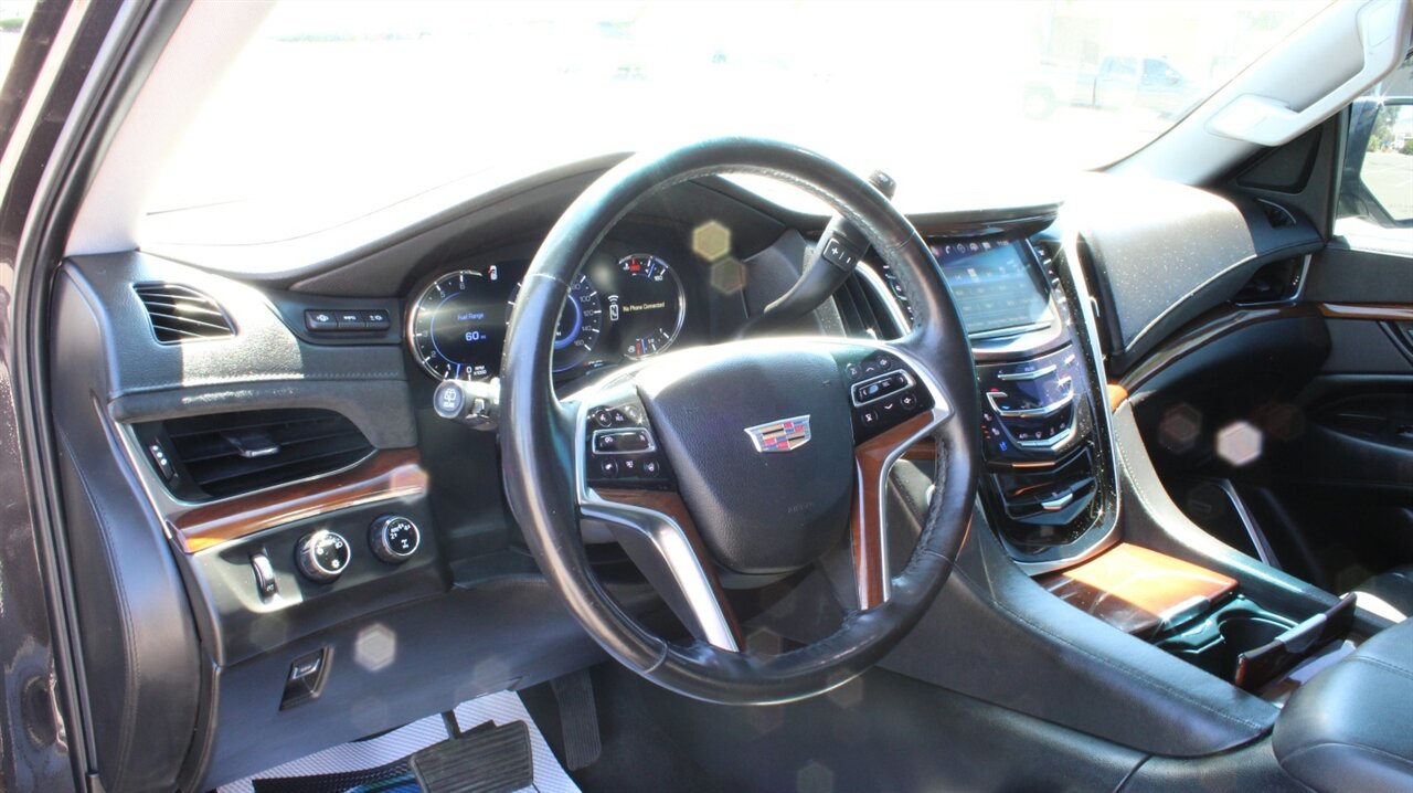 2018 Cadillac Escalade ESV Premium   - Photo 15 - Reno, NV 89511