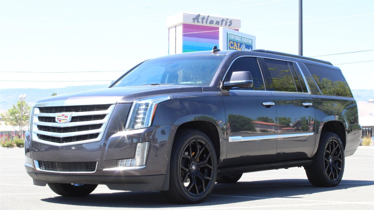 2018 Cadillac Escalade ESV Premium   - Photo 9 - Reno, NV 89511