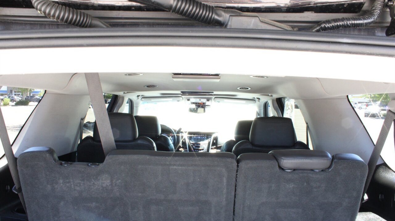 2018 Cadillac Escalade ESV Premium   - Photo 25 - Reno, NV 89511
