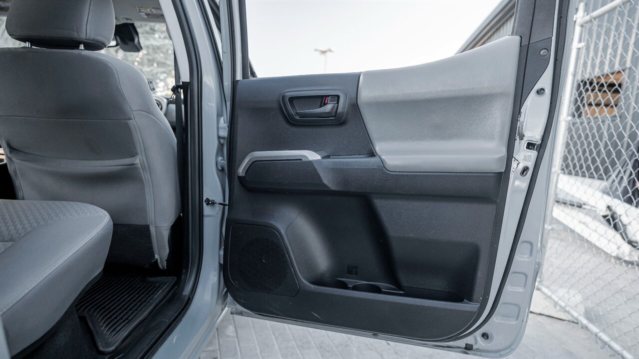 2021 Toyota Tacoma SR5 V6 - Photo 35 - Reno, NV 89511