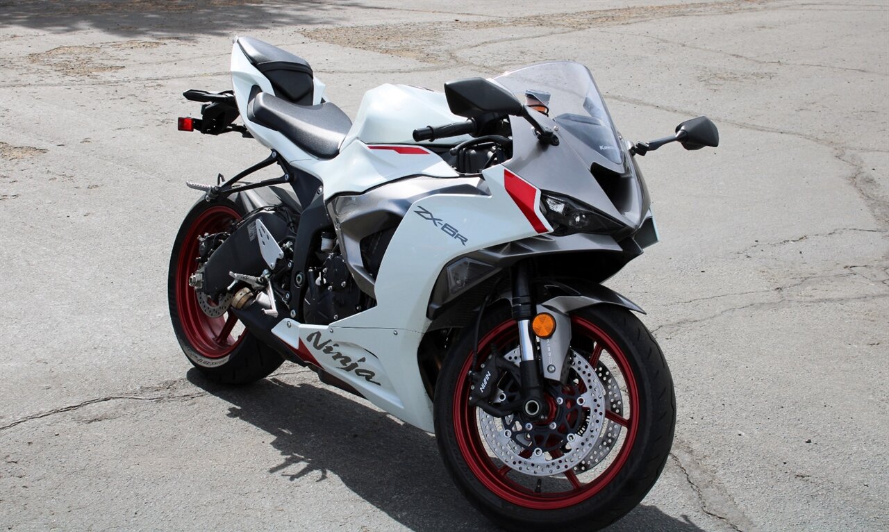 2025 Kawasaki Ninja ABS KRT Edition - Photo 6 - Reno, NV 89511