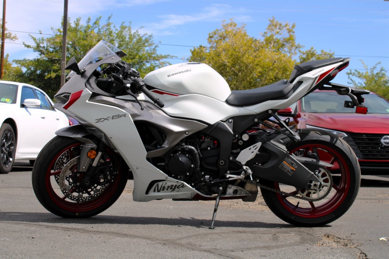 2025 Kawasaki Ninja ABS KRT Edition - Photo 3 - Reno, NV 89511