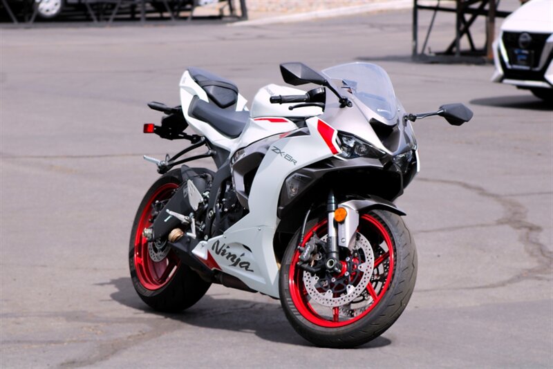 2025 Kawasaki Ninja ABS KRT Edition  