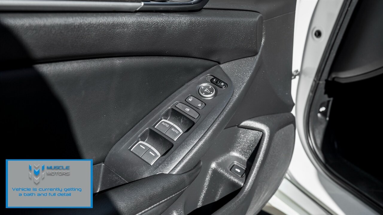 2019 Honda Accord LX - Photo 18 - Reno, NV 89511