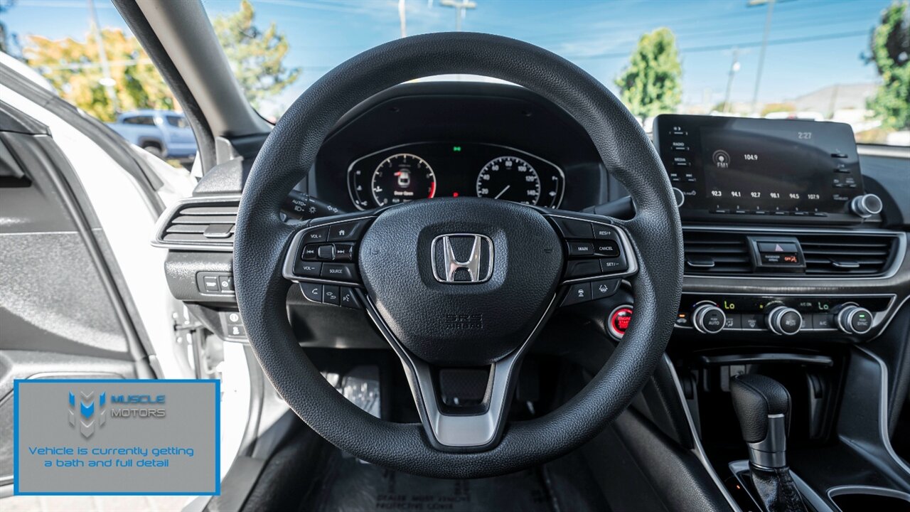 2019 Honda Accord LX - Photo 19 - Reno, NV 89511