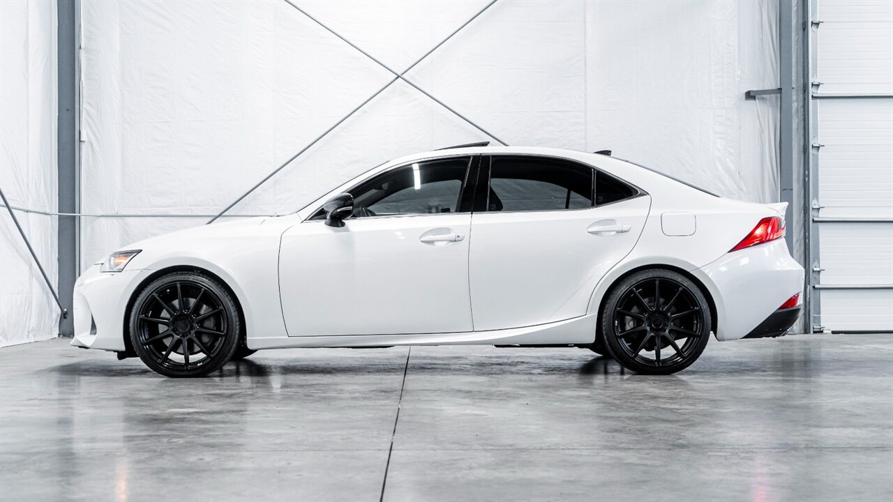 2017 Lexus IS 300   - Photo 3 - Reno, NV 89511