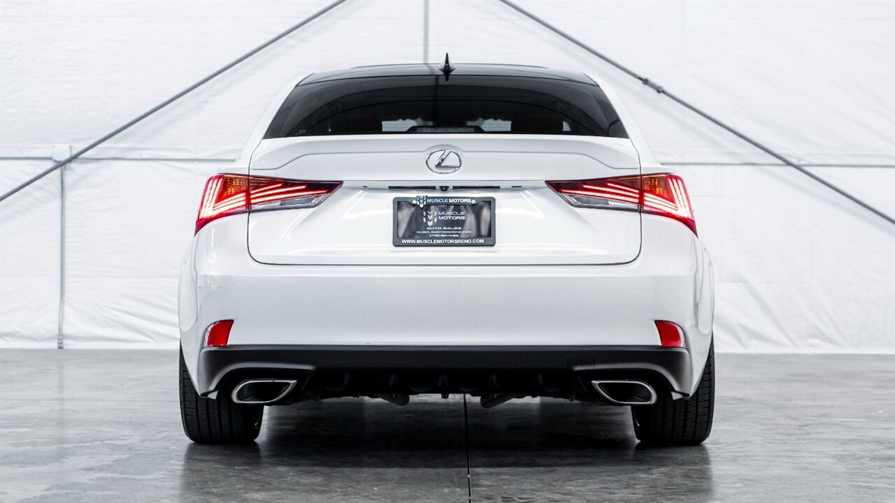 2017 Lexus IS 300   - Photo 6 - Reno, NV 89511