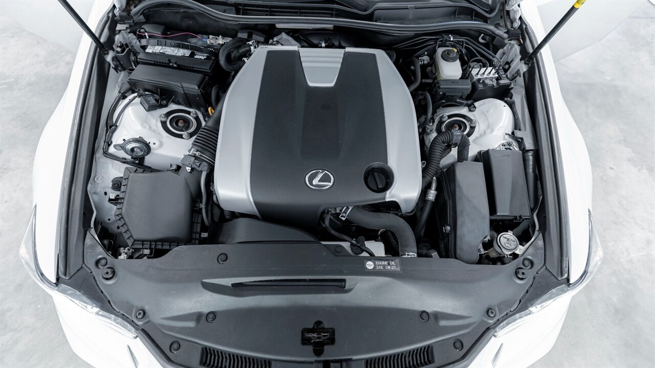 2017 Lexus IS 300   - Photo 40 - Reno, NV 89511