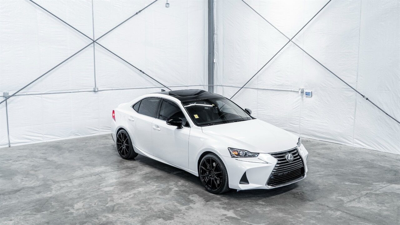 2017 Lexus IS 300   - Photo 7 - Reno, NV 89511