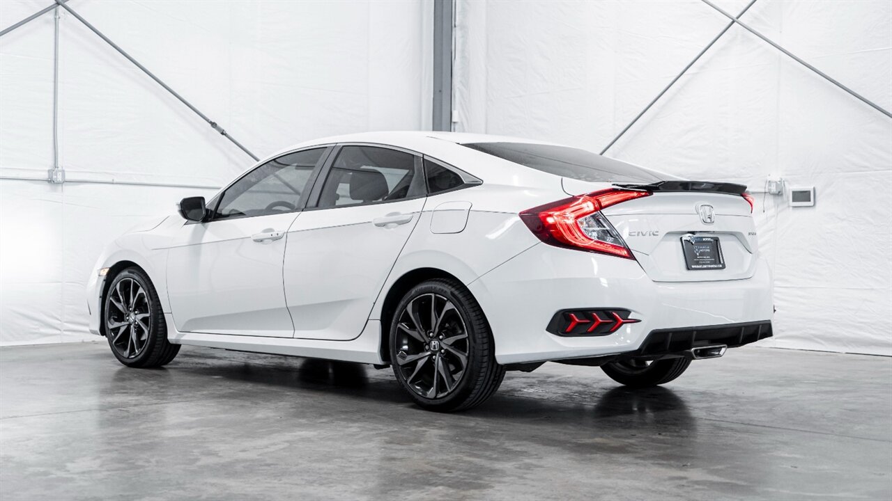 2019 Honda Civic Sport   - Photo 2 - Reno, NV 89511