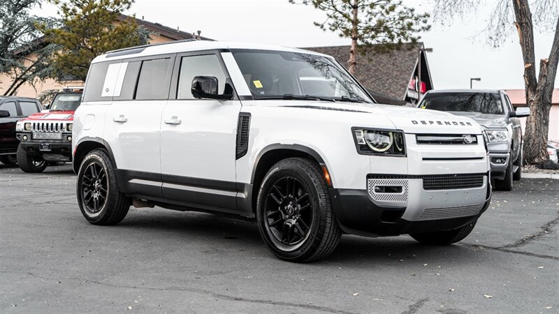 2024 Land Rover Defender S  