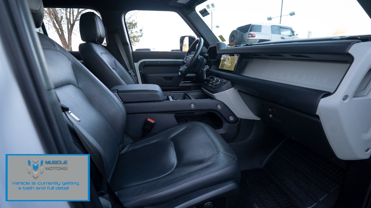 2024 Land Rover Defender S   - Photo 12 - Reno, NV 89511
