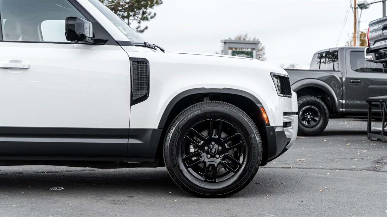 2024 Land Rover Defender S   - Photo 10 - Reno, NV 89511