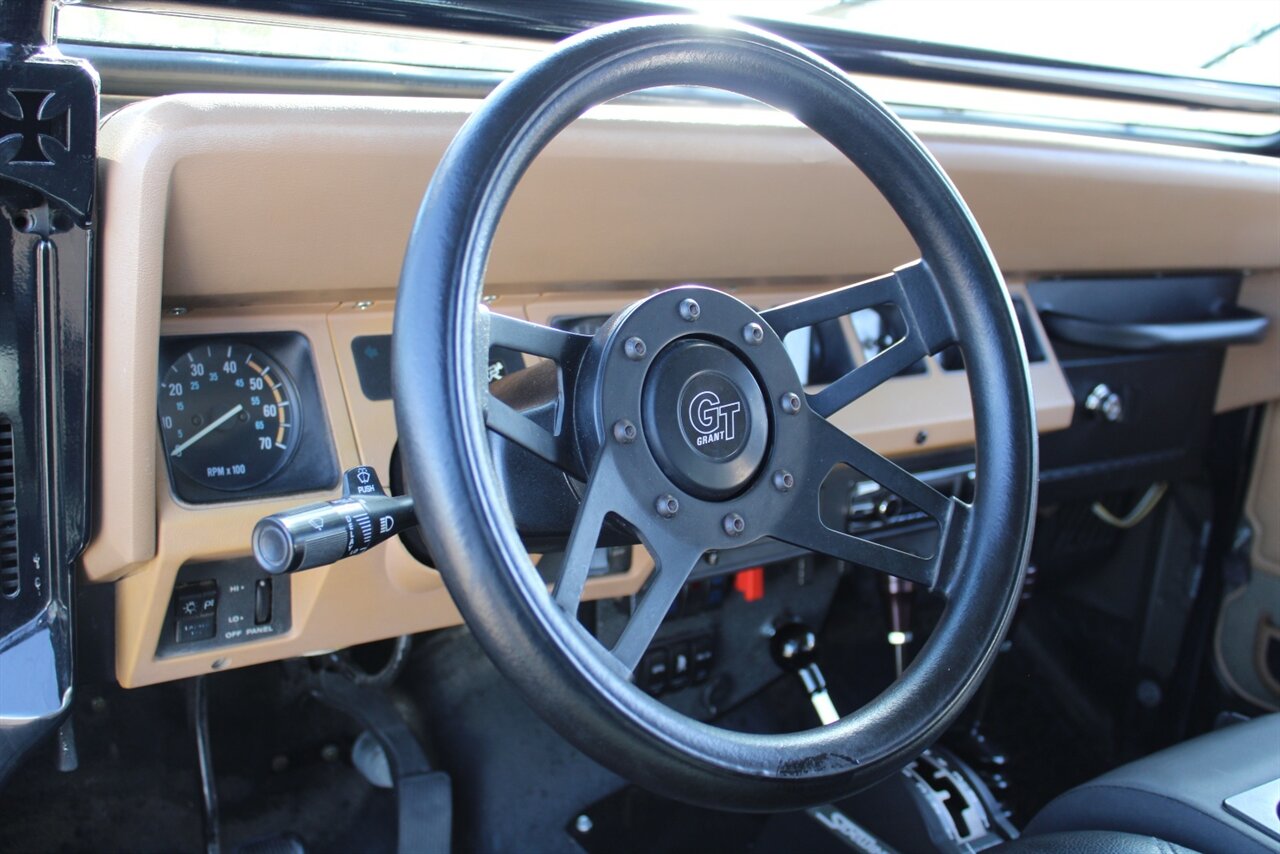 1988 Jeep Wrangler Sahara  V8 Swap - Photo 20 - Reno, NV 89511
