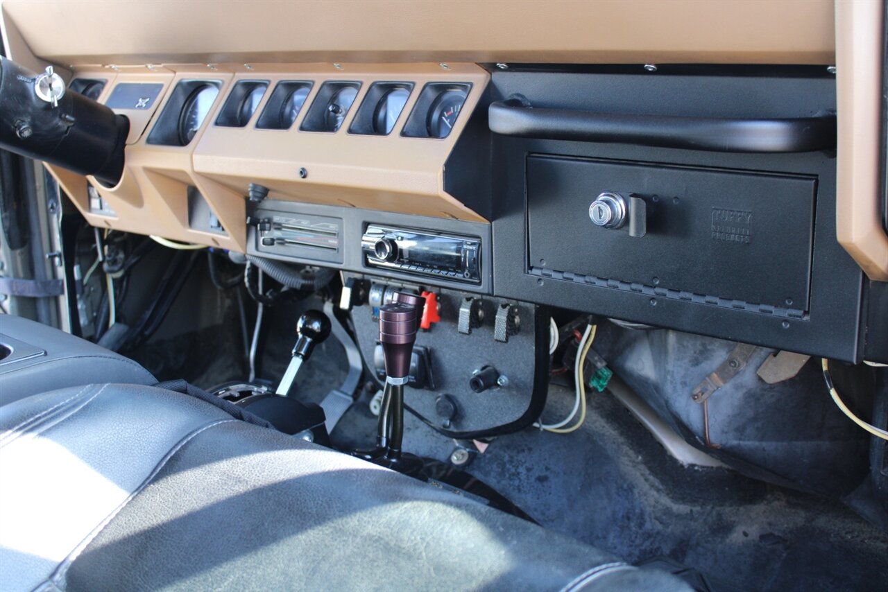 1988 Jeep Wrangler Sahara  V8 Swap - Photo 28 - Reno, NV 89511