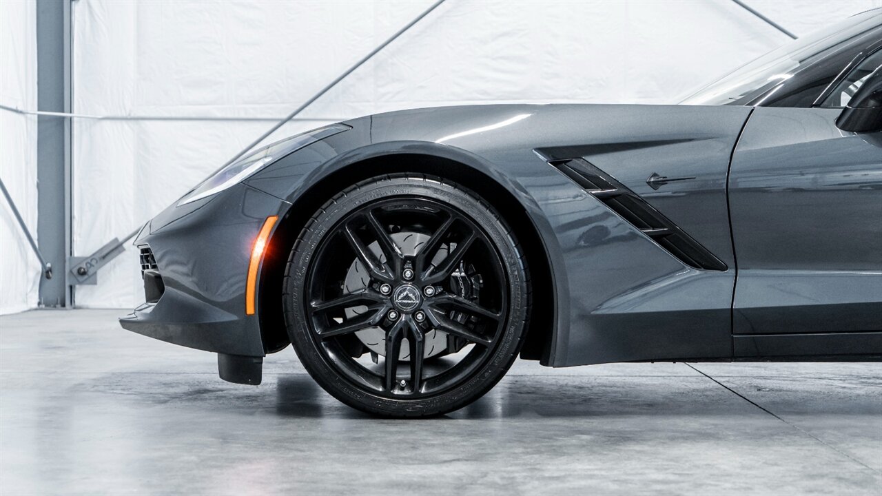 2019 Chevrolet Corvette Stingray Z51 1LT - Photo 12 - Reno, NV 89511