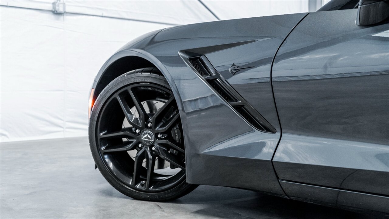 2019 Chevrolet Corvette Stingray Z51 1LT - Photo 11 - Reno, NV 89511