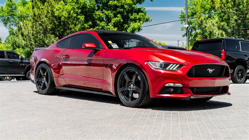 2017 Ford Mustang GT Premium  