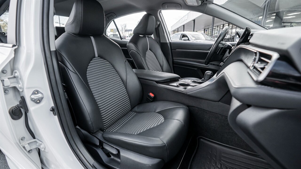 2023 Toyota Camry SE   - Photo 14 - Reno, NV 89511