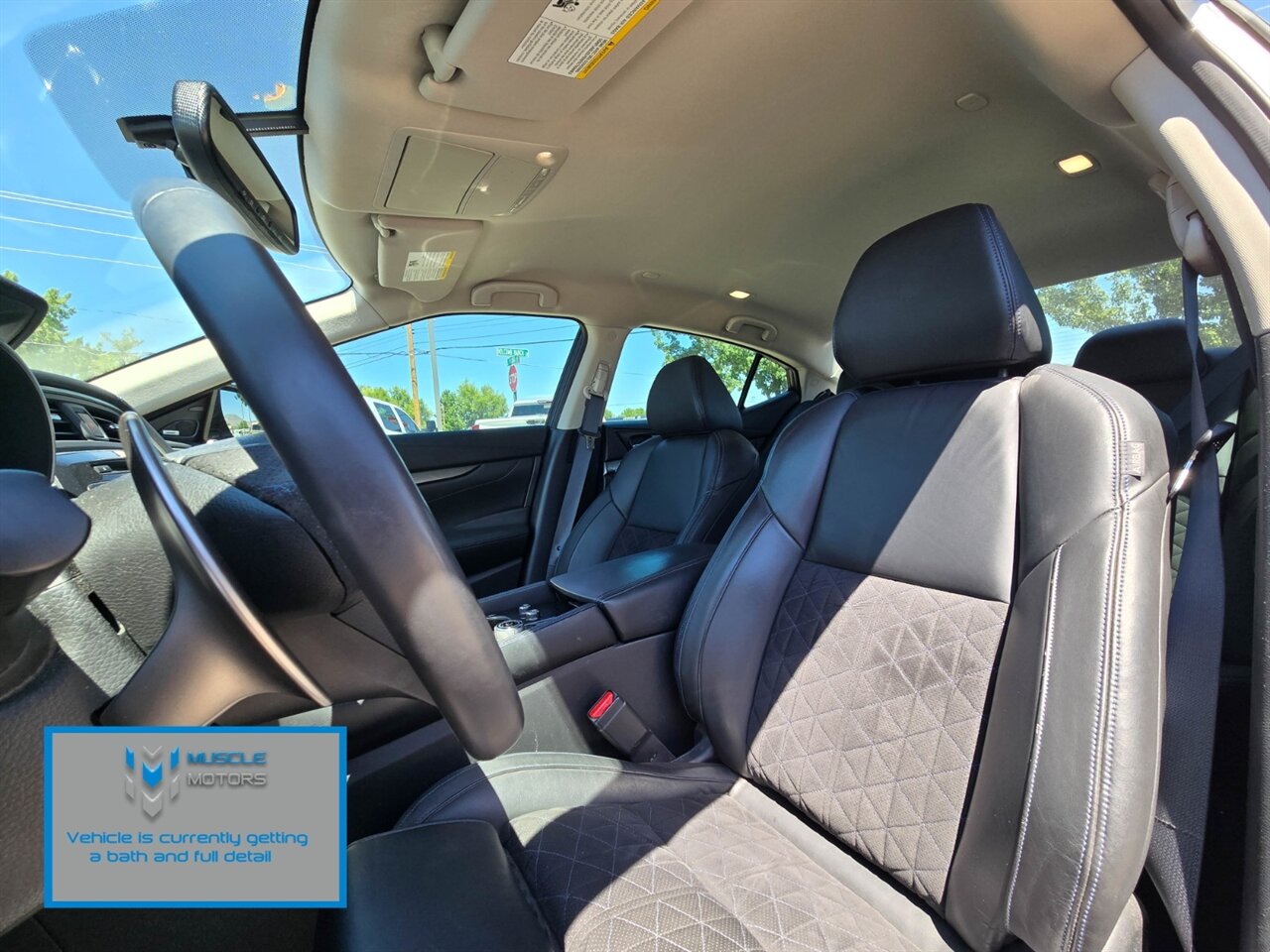 2018 Nissan Maxima SR   - Photo 10 - Reno, NV 89511