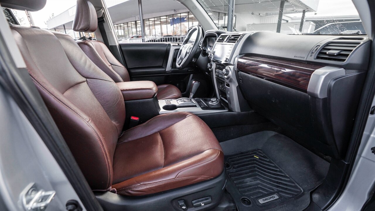 2021 Toyota 4Runner Limited   - Photo 14 - Reno, NV 89511