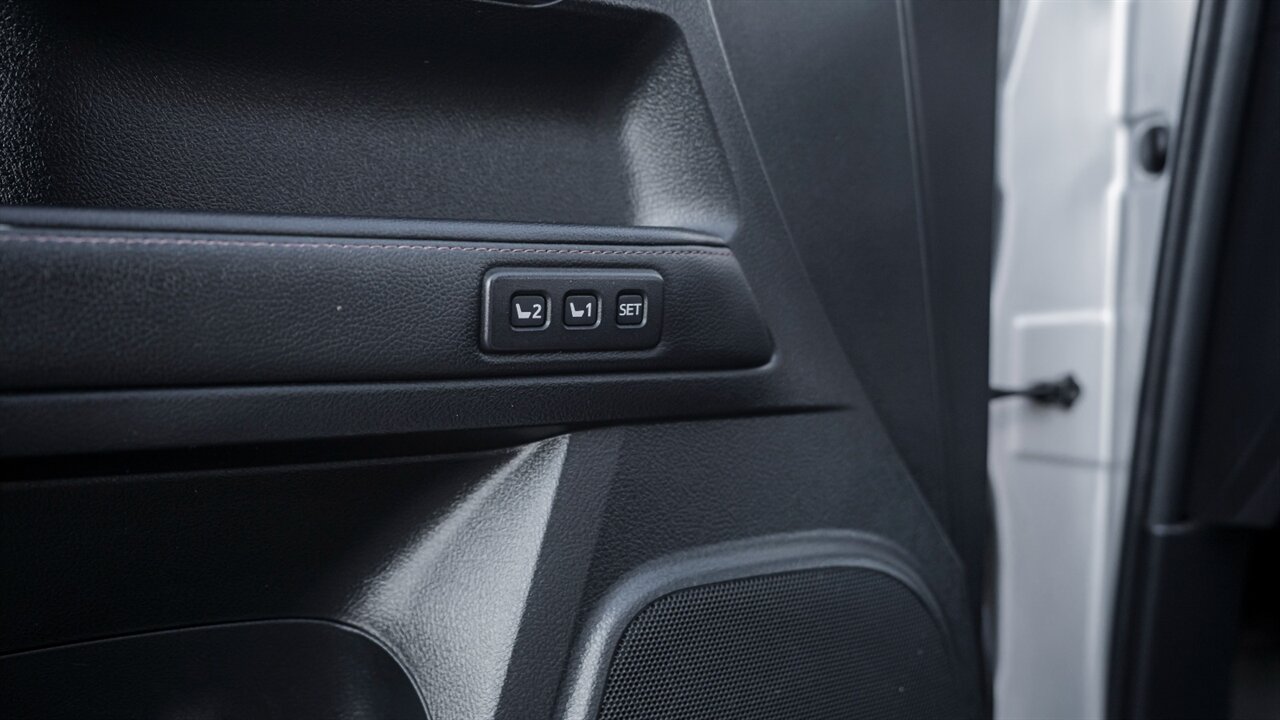 2021 Toyota 4Runner Limited   - Photo 17 - Reno, NV 89511