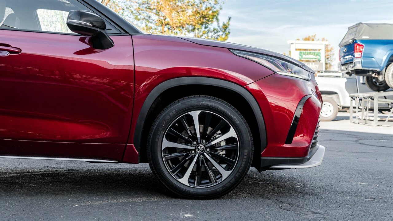 2021 Toyota Highlander XSE   - Photo 9 - Reno, NV 89511