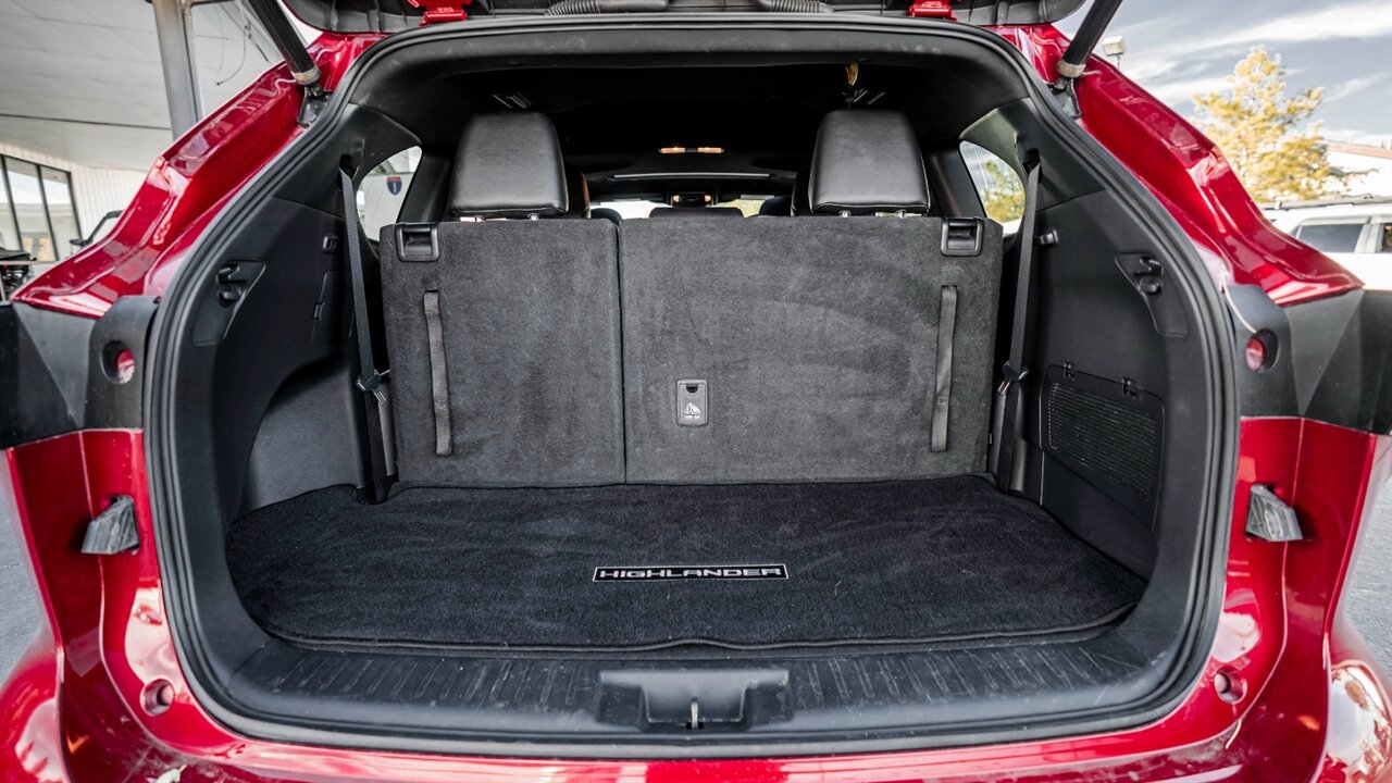 2021 Toyota Highlander XSE   - Photo 39 - Reno, NV 89511