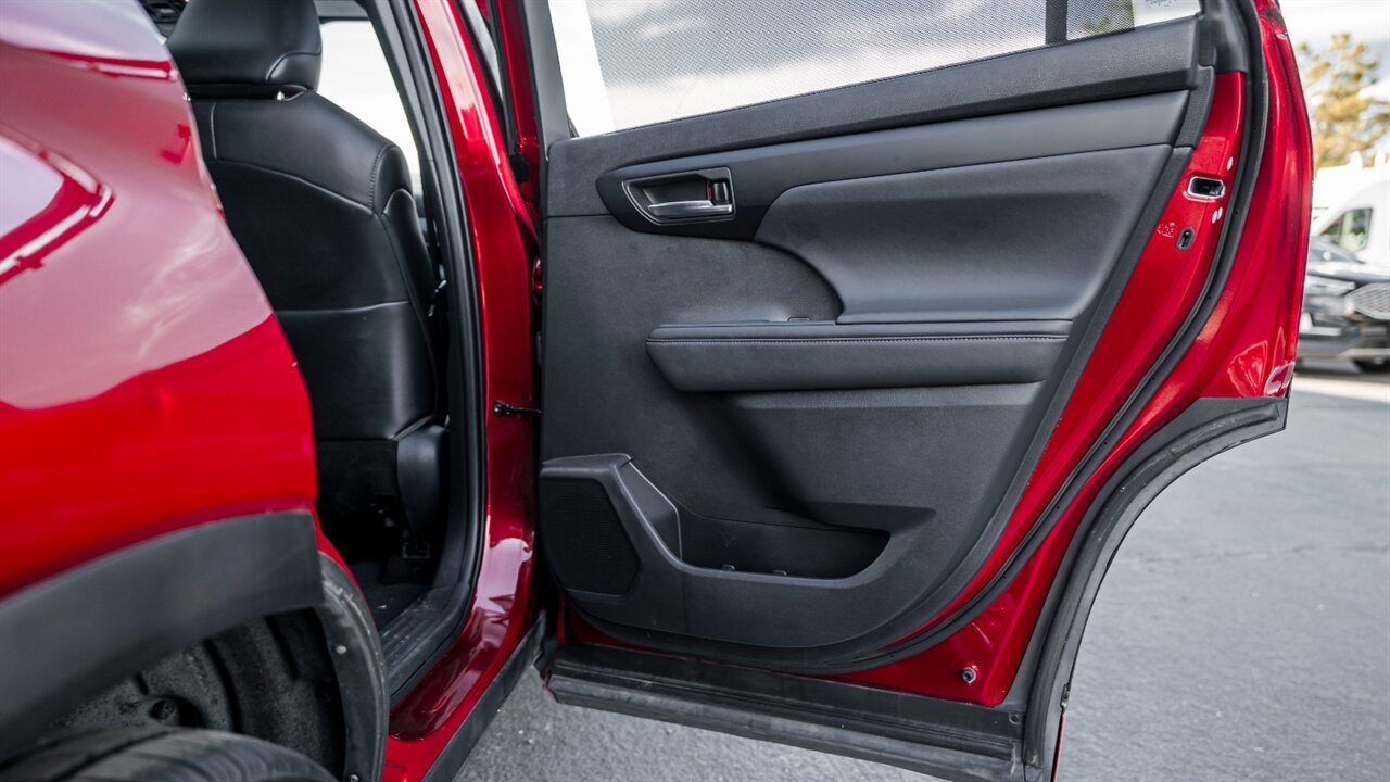 2021 Toyota Highlander XSE   - Photo 37 - Reno, NV 89511