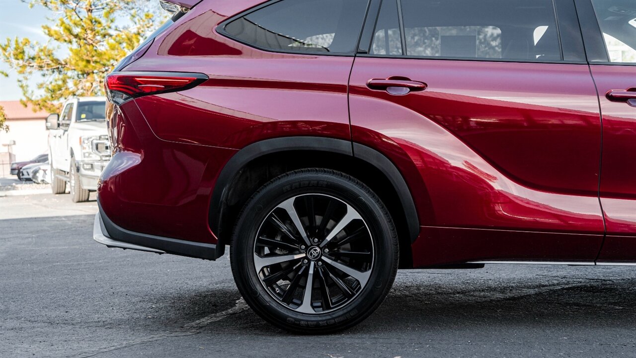 2021 Toyota Highlander XSE   - Photo 10 - Reno, NV 89511