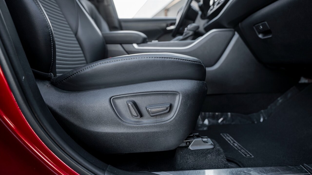 2021 Toyota Highlander XSE   - Photo 32 - Reno, NV 89511