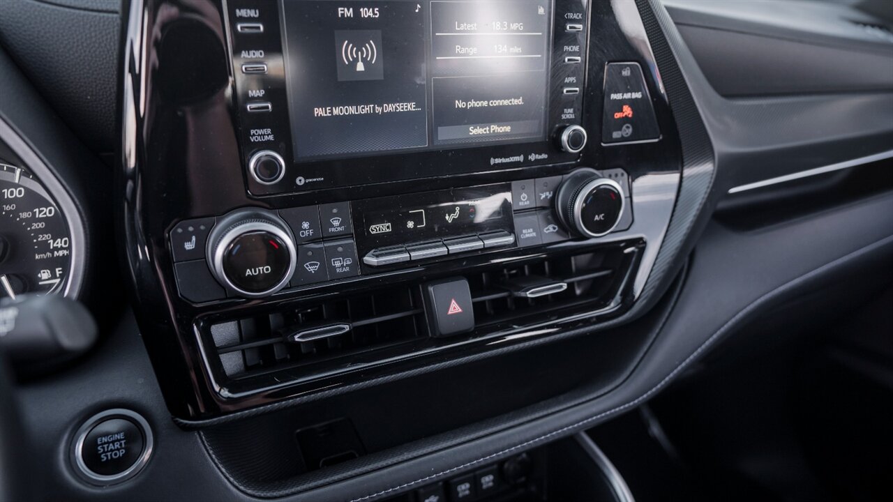 2021 Toyota Highlander XSE   - Photo 29 - Reno, NV 89511