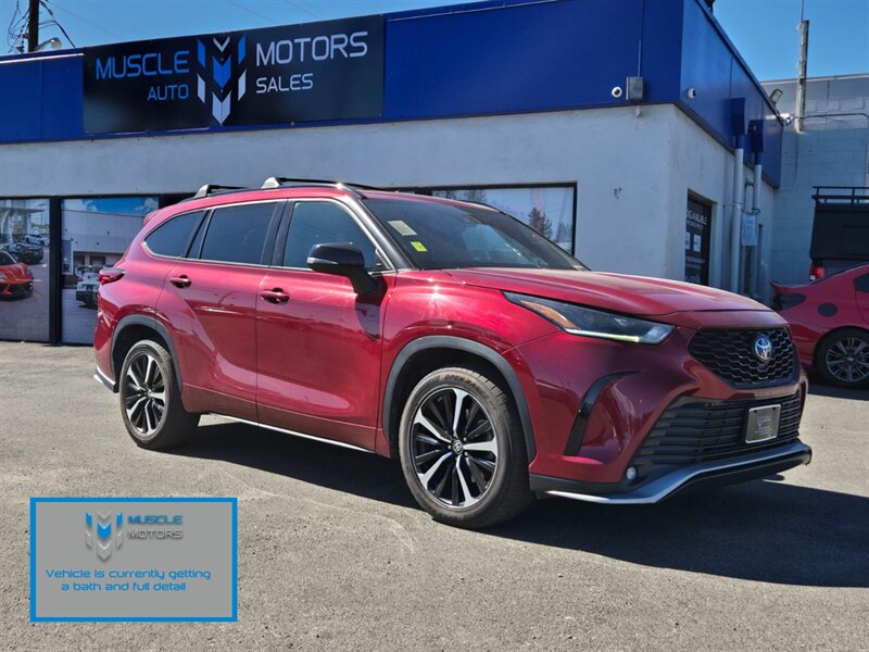 2021 Toyota Highlander XSE  