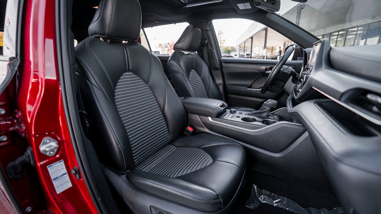 2021 Toyota Highlander XSE   - Photo 18 - Reno, NV 89511