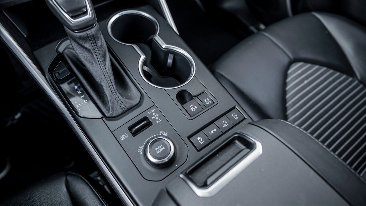 2021 Toyota Highlander XSE   - Photo 30 - Reno, NV 89511