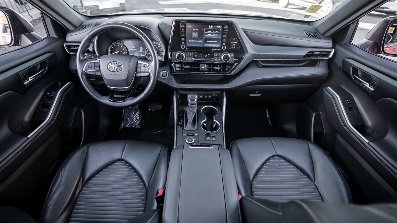 2021 Toyota Highlander XSE   - Photo 16 - Reno, NV 89511