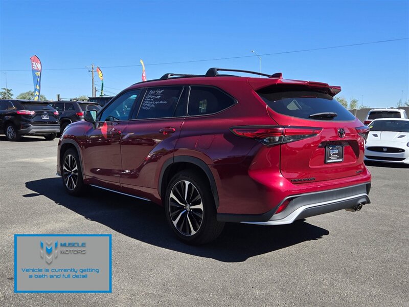 2021 Toyota Highlander XSE  