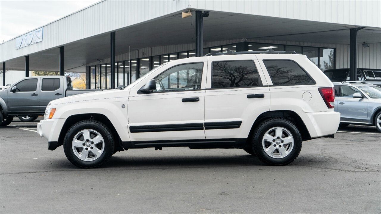 2006 Jeep Grand Cherokee Laredo - Photo 3 - Reno, NV 89511