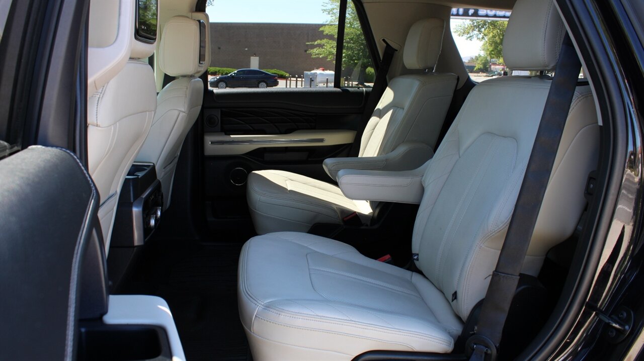 2019 Ford Expedition Platinum   - Photo 15 - Reno, NV 89511