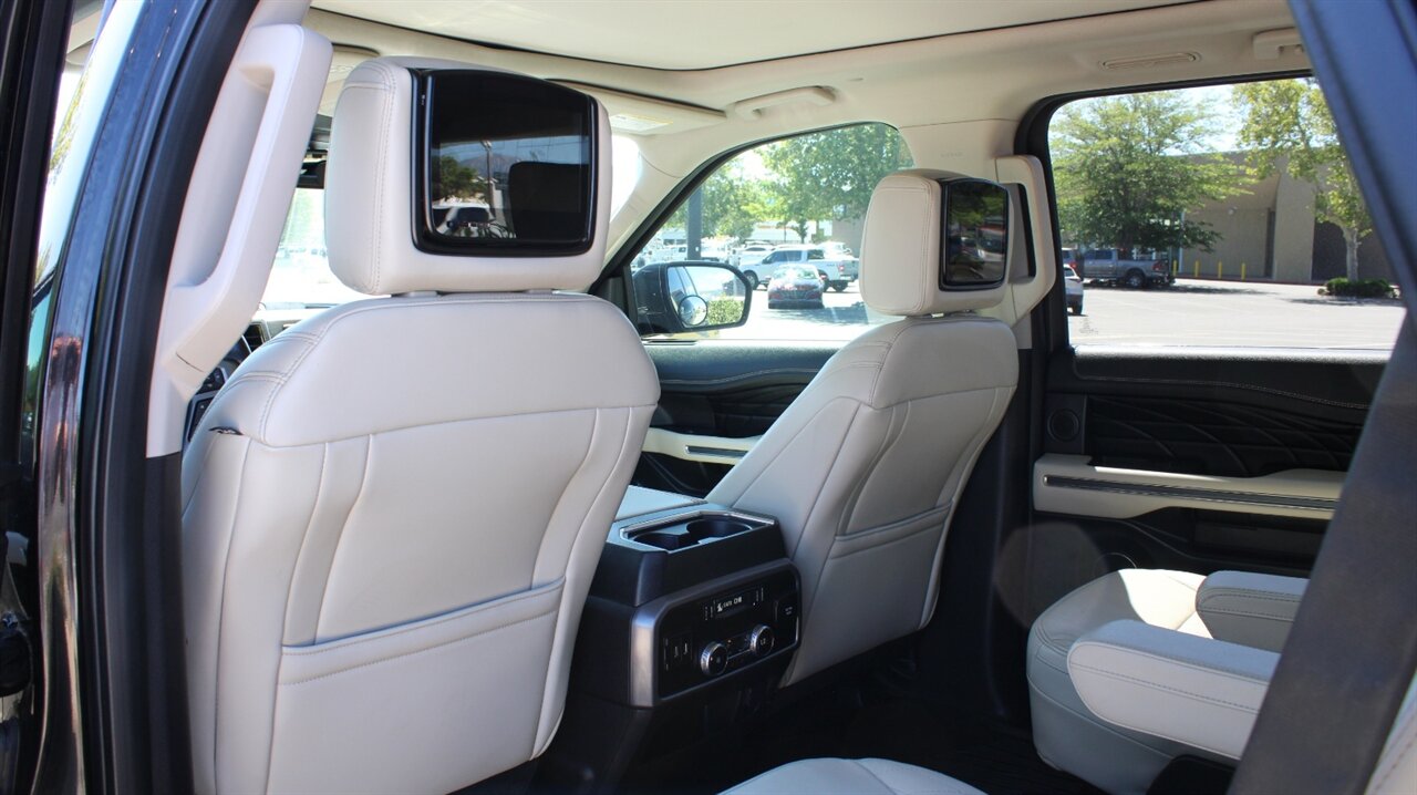 2019 Ford Expedition Platinum   - Photo 16 - Reno, NV 89511