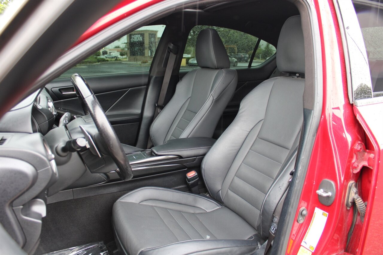 2021 Lexus IS 350 F SPORT - Photo 16 - Reno, NV 89511
